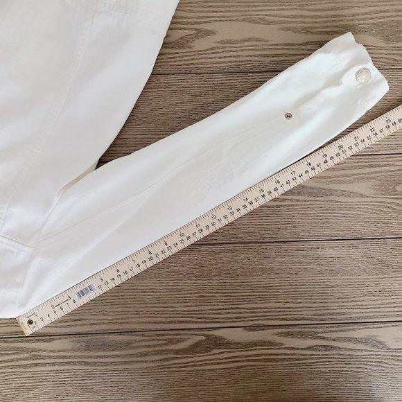 J. CREW Denim Jean Jacket XS White Distressed Button-Front Pockets 100% Cotton - Picture 8 of 9